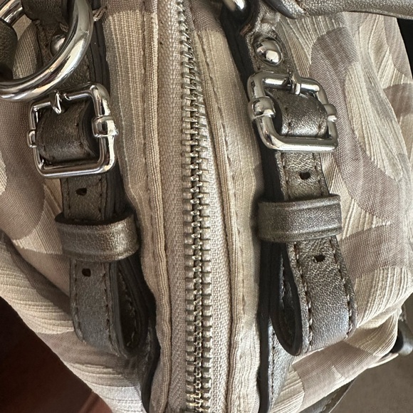 Coach Madison B1182-17000 Khaki Satchel Bag - Picture 9 of 11